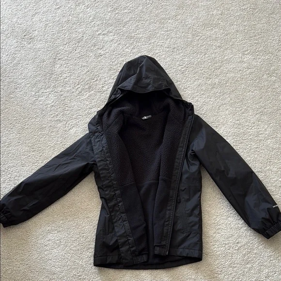 The North Face Black Raincoat with Hood - Picture 2 of 2